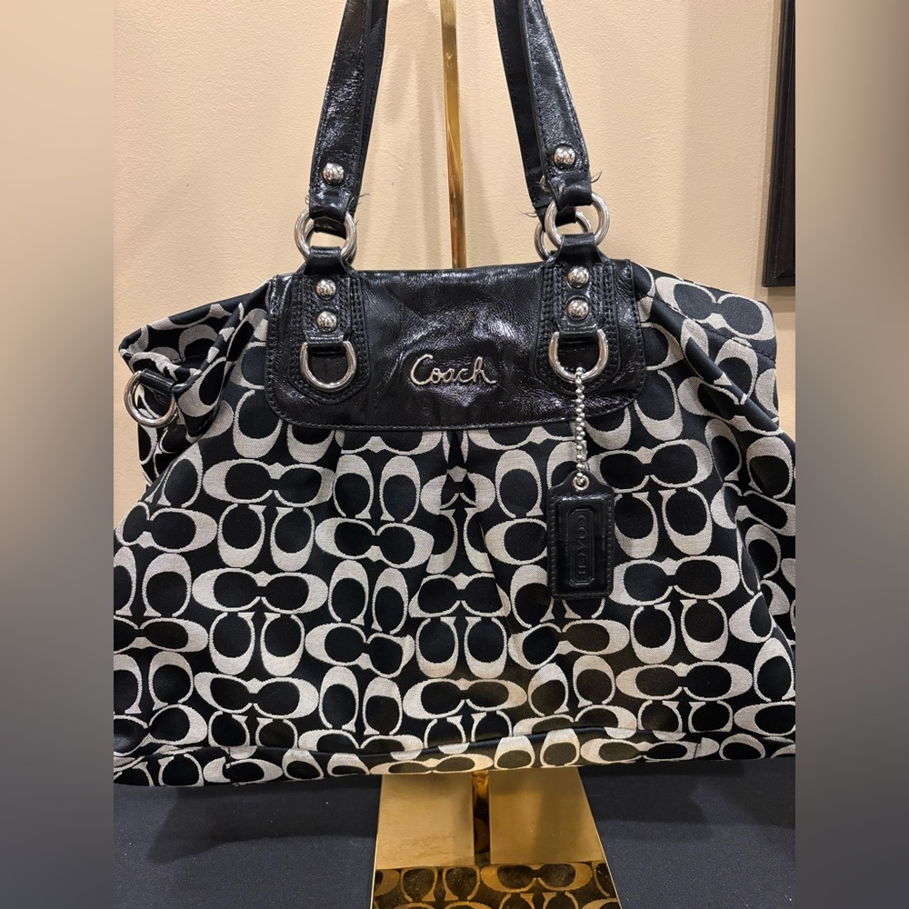 Coach Ashley Signature Carryall Satchel/Crossbody